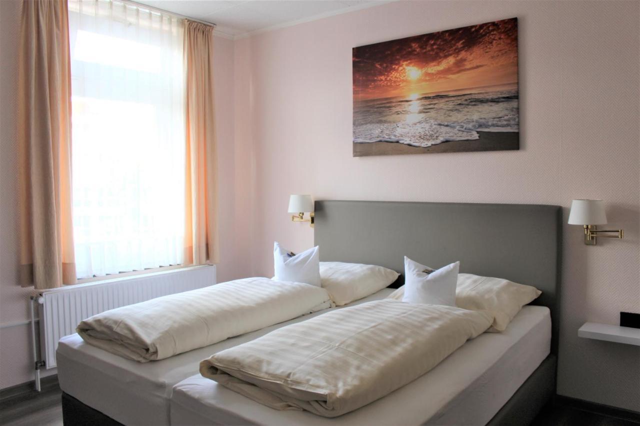Hotel Schloemer Cloppenburg Bagian luar foto
