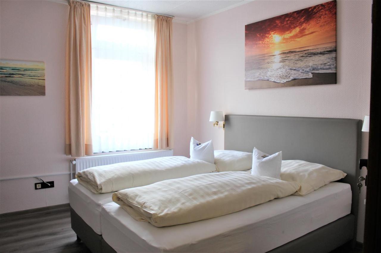 Hotel Schloemer Cloppenburg Bagian luar foto