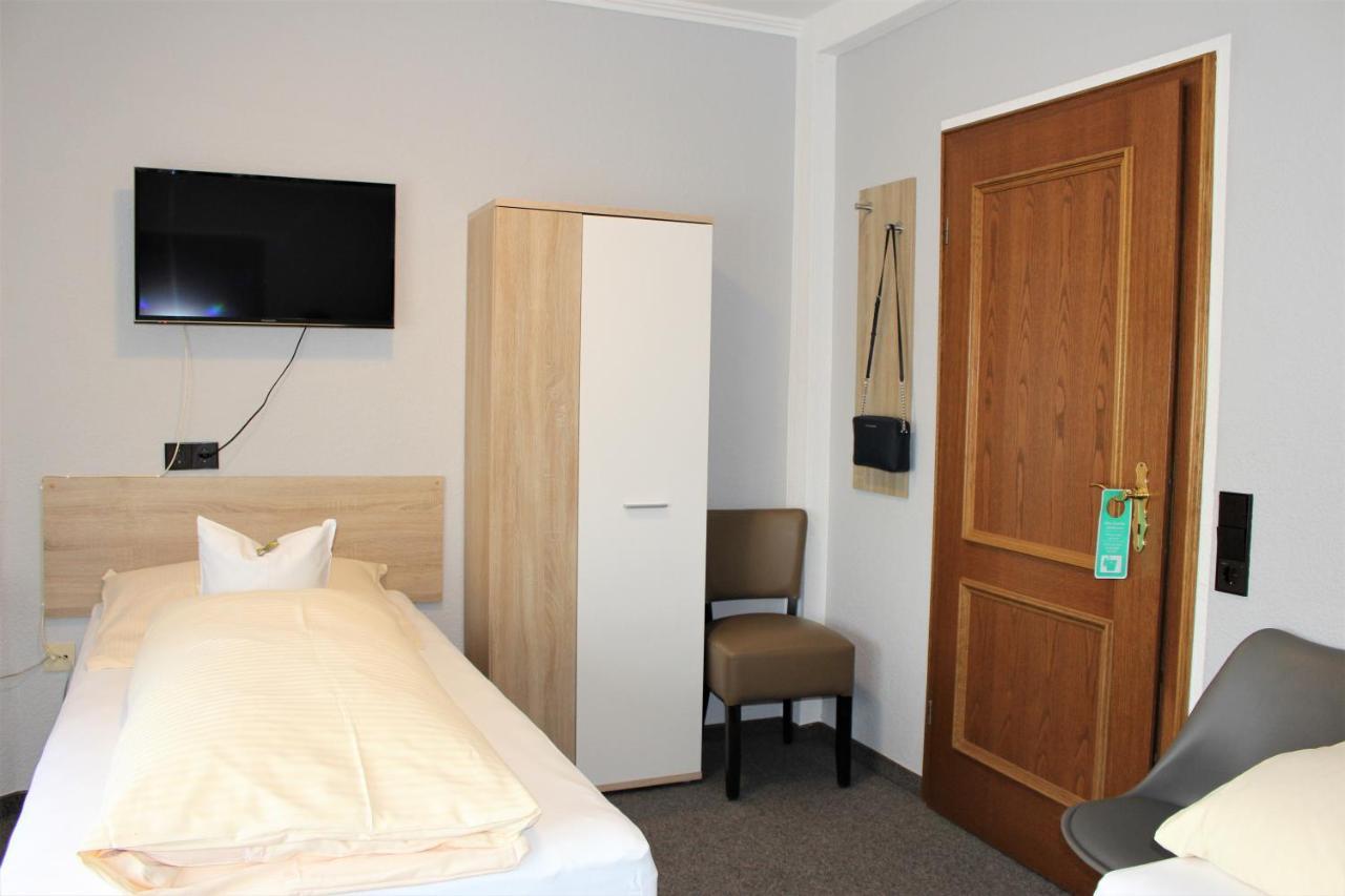 Hotel Schloemer Cloppenburg Bagian luar foto
