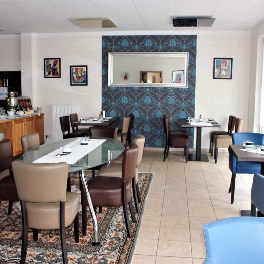 Hotel Schloemer Cloppenburg Bagian luar foto