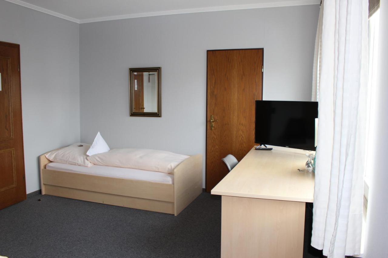 Hotel Schloemer Cloppenburg Bagian luar foto
