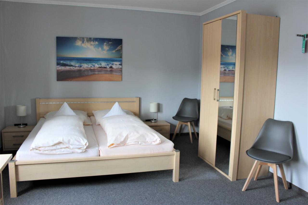 Hotel Schloemer Cloppenburg Bagian luar foto