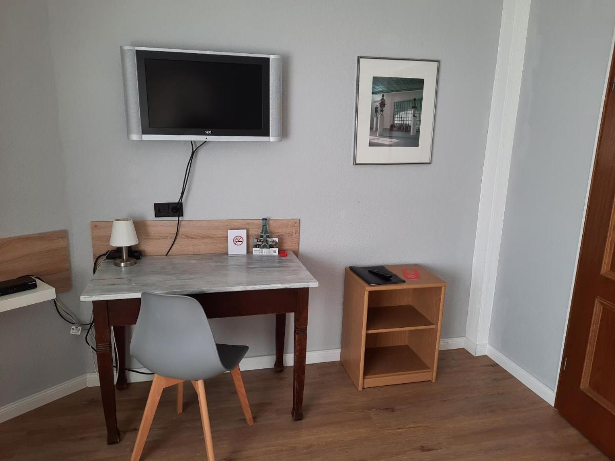 Hotel Schloemer Cloppenburg Bagian luar foto