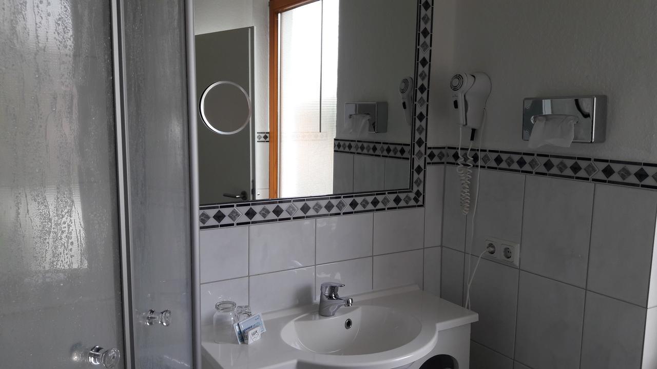 Hotel Schloemer Cloppenburg Bagian luar foto